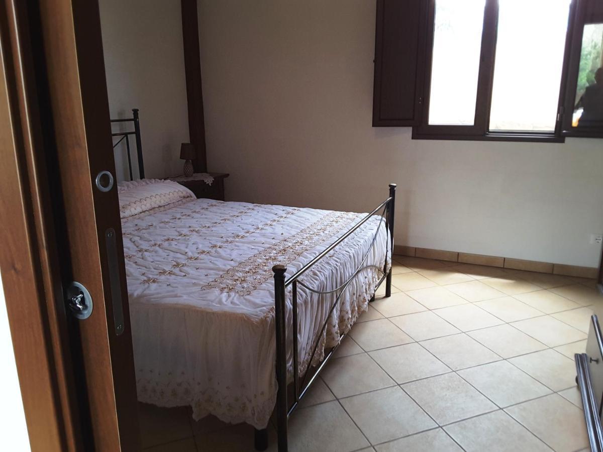 Villa Il Rustico Di Pino à Custonaci Extérieur photo