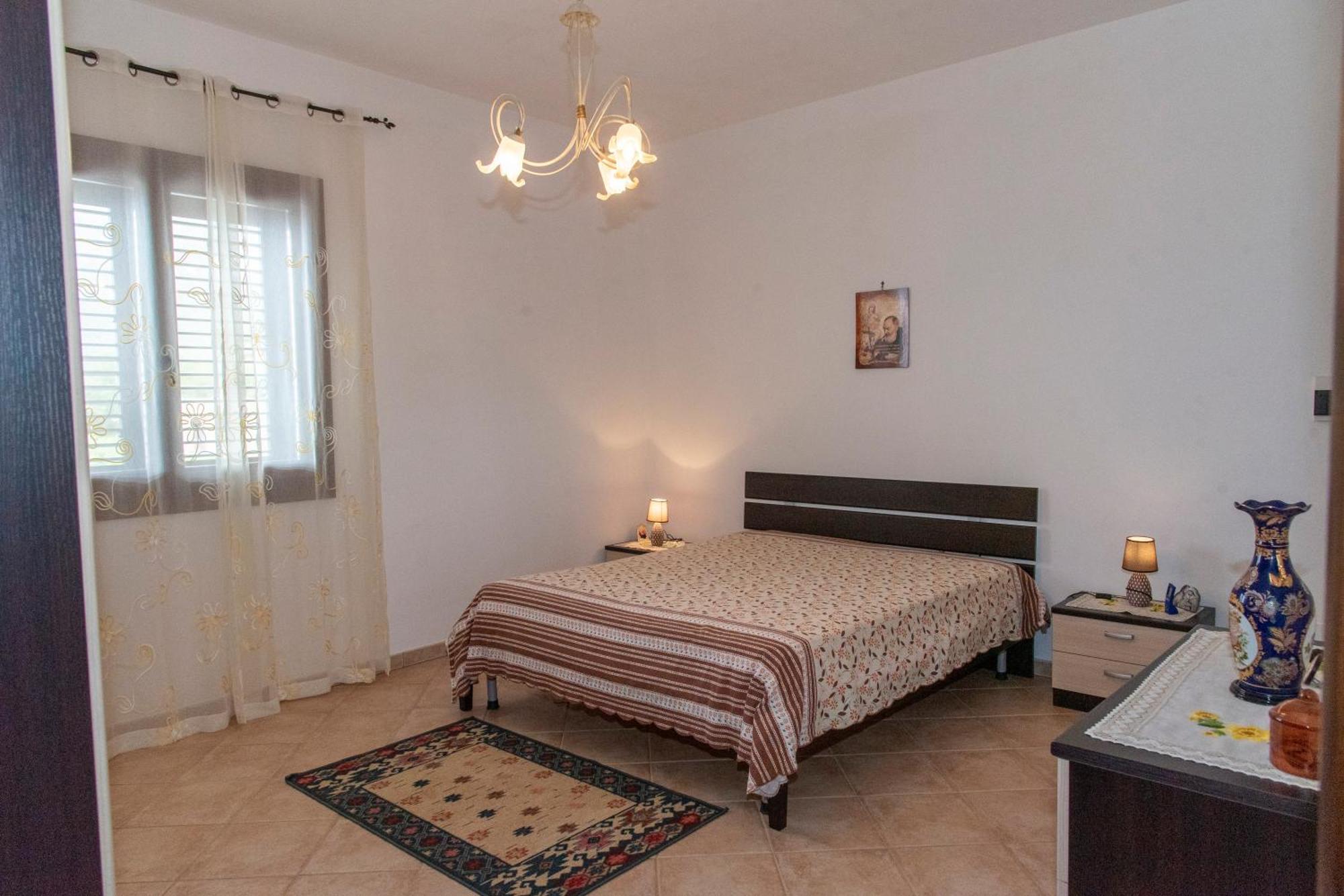 Villa Il Rustico Di Pino à Custonaci Extérieur photo